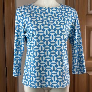 Melly M Blouse Blue and white geometric print Catalina material size Large
